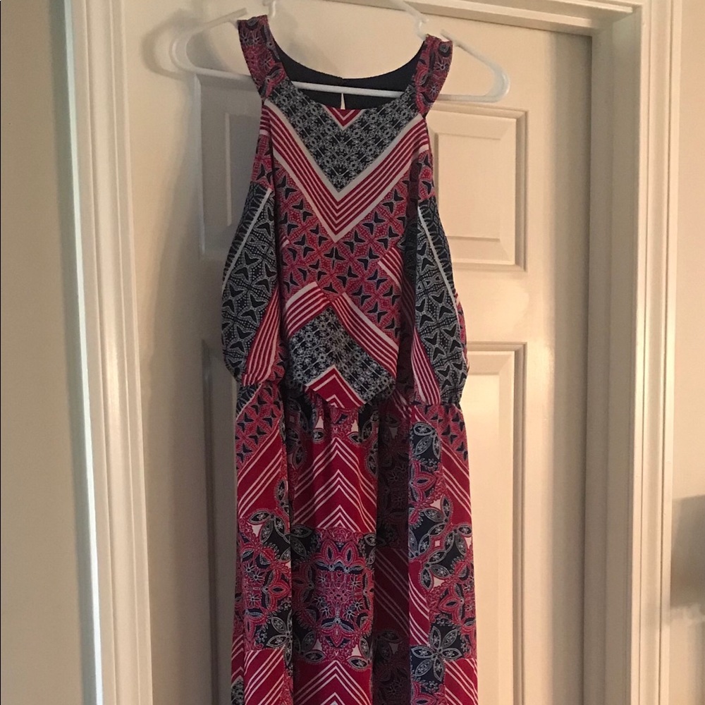 Dress - Picture 2 of 7